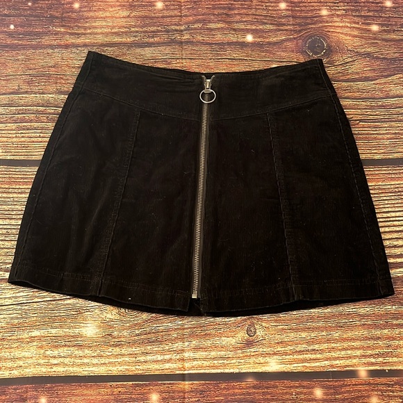 Forever 21 Black Corduroy Skirt sz 27 - Picture 1 of 5